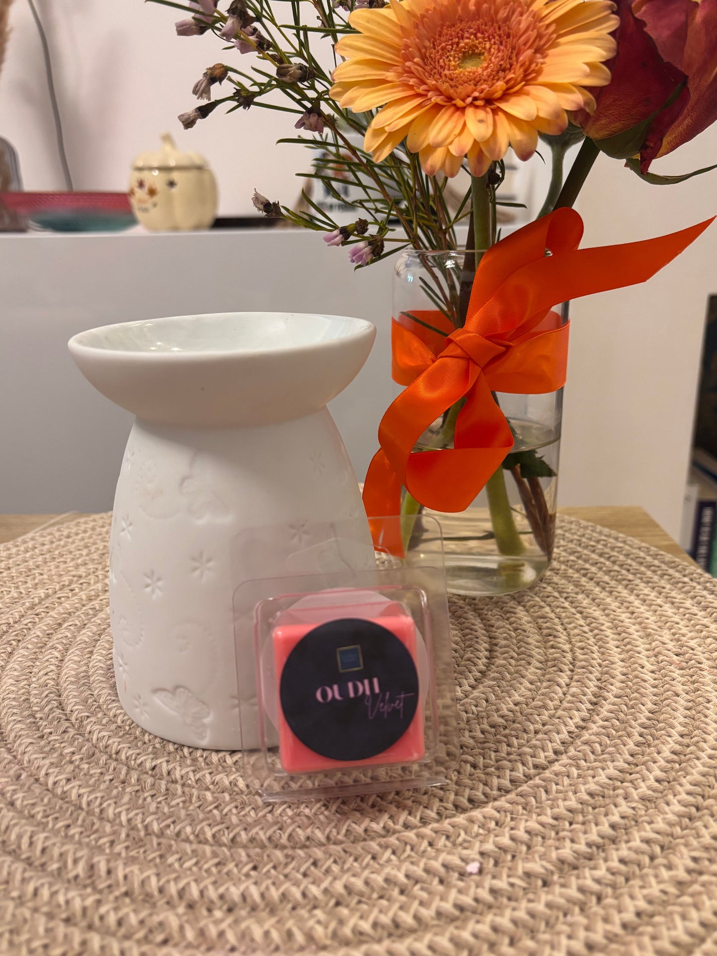 Oudh Velvet Wax Melts