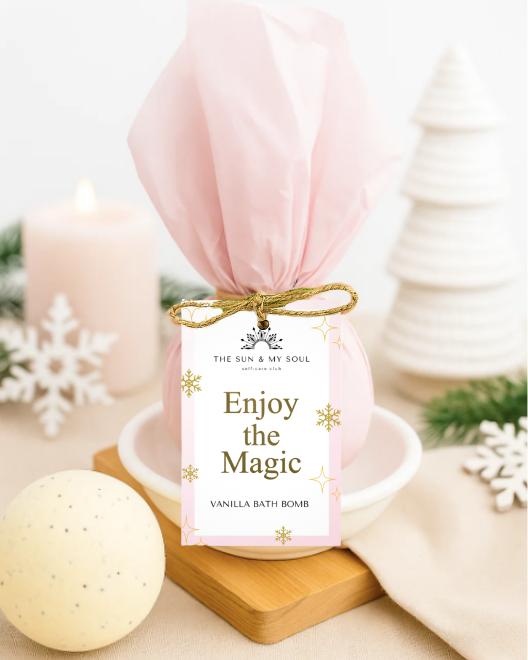 Enjoy the Magic Christmas Bath Bomb – Vanilla Scented (Large 180g)