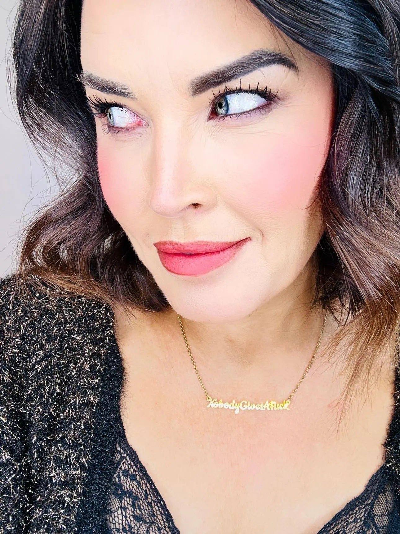 Nobody gives a fuck necklace