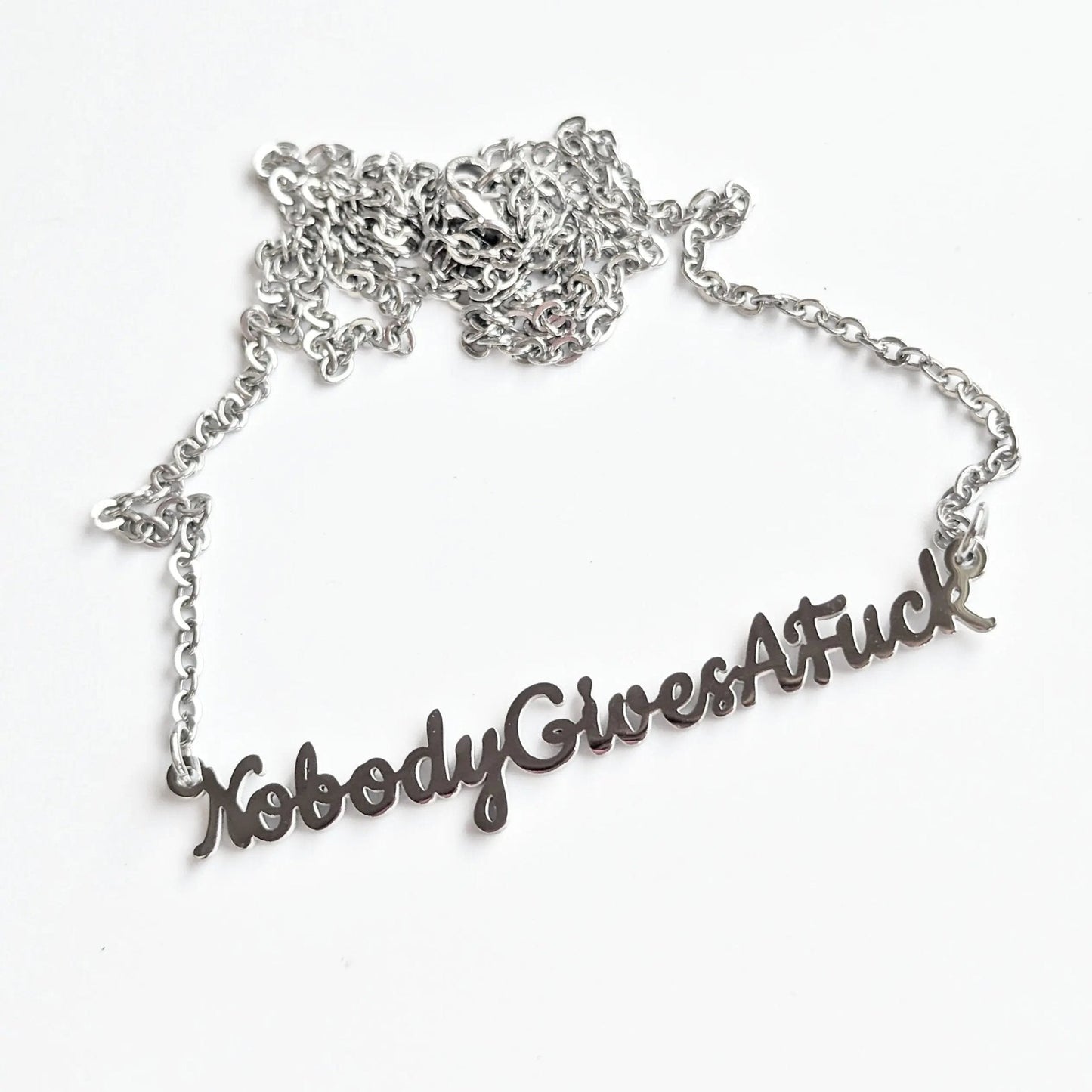 Nobody gives a fuck necklace