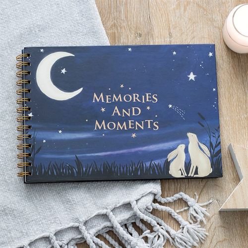 Look At The Stars Baby Memory Book - Tiodhlac Studio