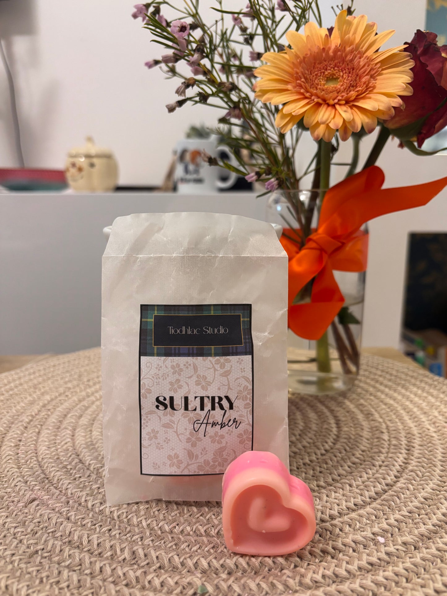 Sultry Amber Wax Melts